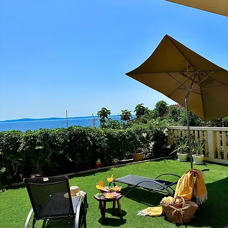 One Palm Apartmán Podstrana